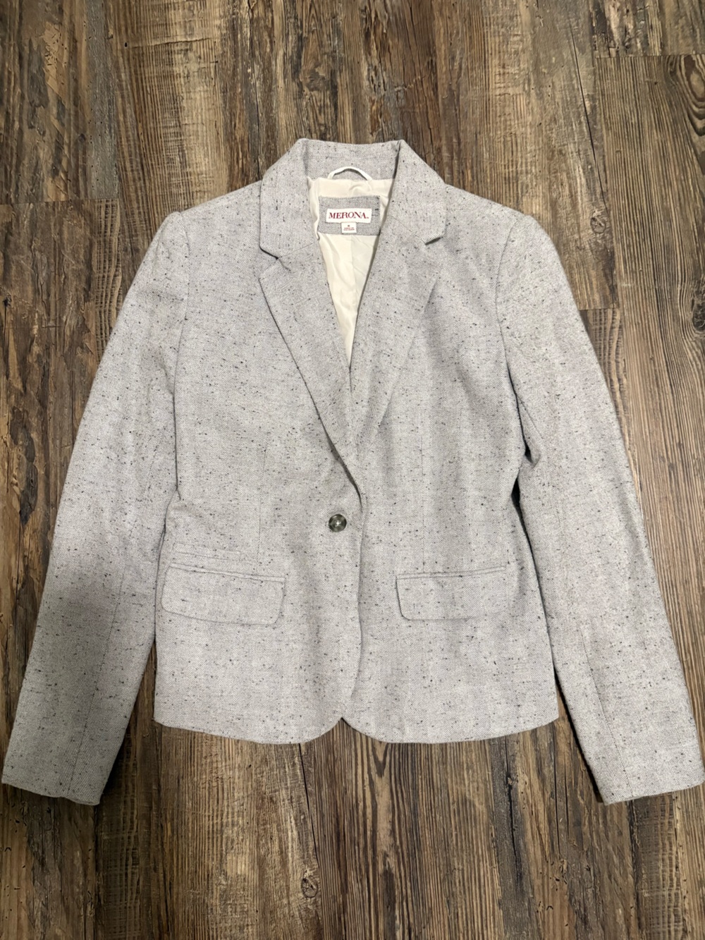 Merona Women’s Blazer $25.00 Size 6